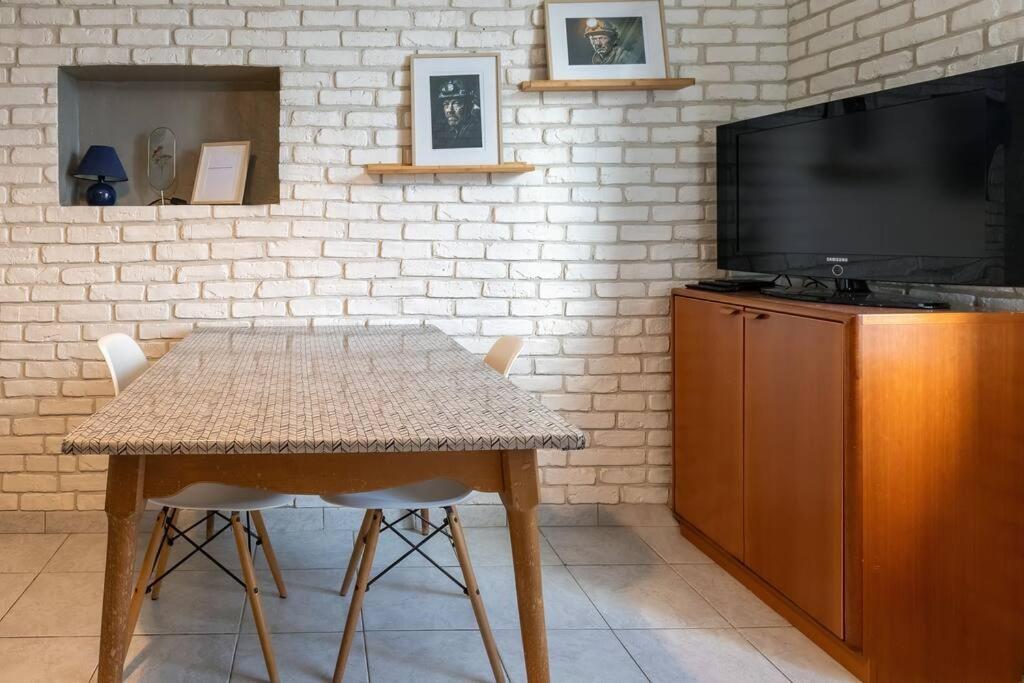 Appartamento Le Graphite Auboue Esterno foto